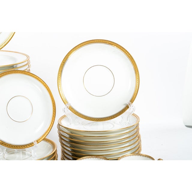 White Vintage Haviland Limoges Marquis French Porcelain Dinnerware China Set With Serving Pieces—74 Pieces For Sale - Image 8 of 12