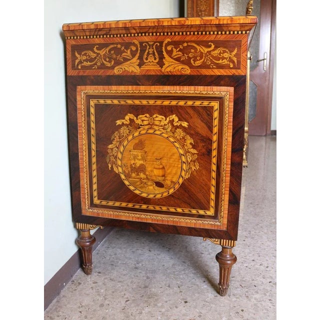 Northern Italian Inlaid Maggiolini Chest of Drawers For Sale - Image 5 of 11
