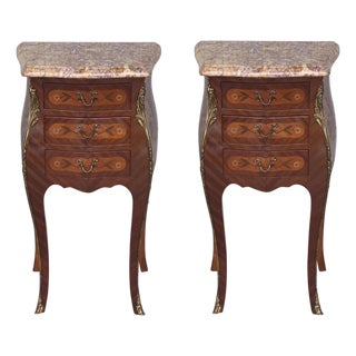 Early 20th Century Pair of French Marquetry Nightstands with Three Drawers and Bronze Hardware For Sale