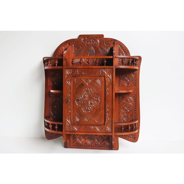 Wood Antique Folk Art Arts and Crafts Dutch Chip Carved Wall Cabinet, 1910 For Sale - Image 7 of 7