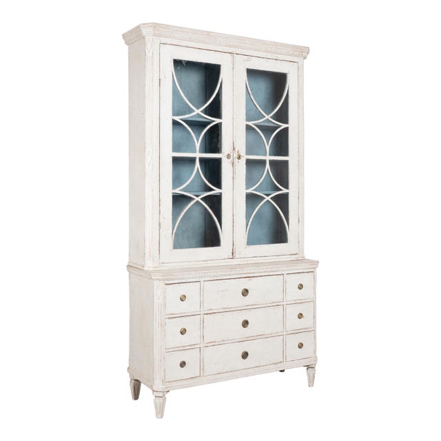 19th Century Swedish Gustavian White Painted Bookcase Display Cabinet For Sale