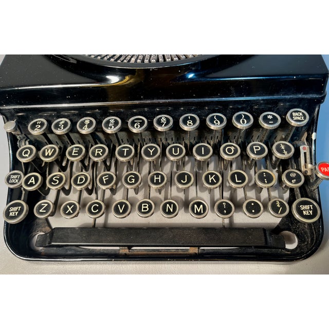 Black Remington Portable Typewriter Model 5 Manual Streamliner Art Deco 1935 High Gloss Black Elite Typeface For Sale - Image 8 of 9