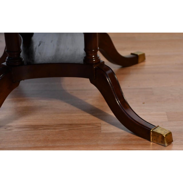 1940s 1940s English Regency Style Walnut Banded Satinwood Oval Top Coffee Table For Sale - Image 5 of 14