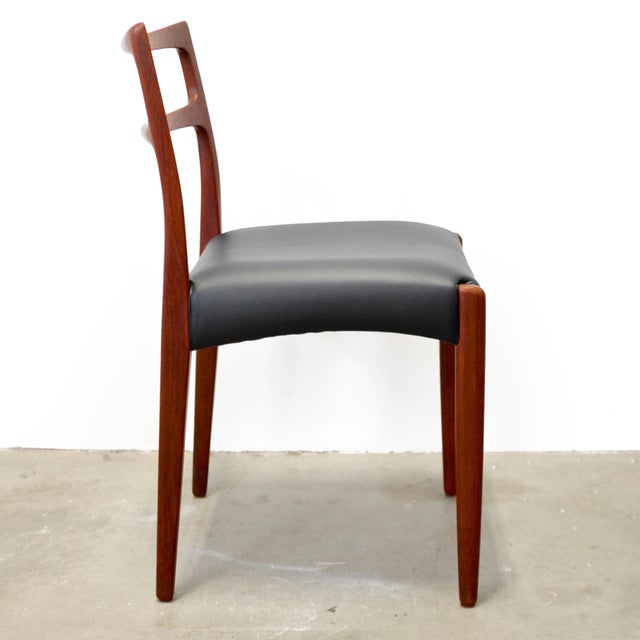 1950s Danish Teak Dining Chairs, in the Style of Johannes Andersen For Sale - Image 5 of 13