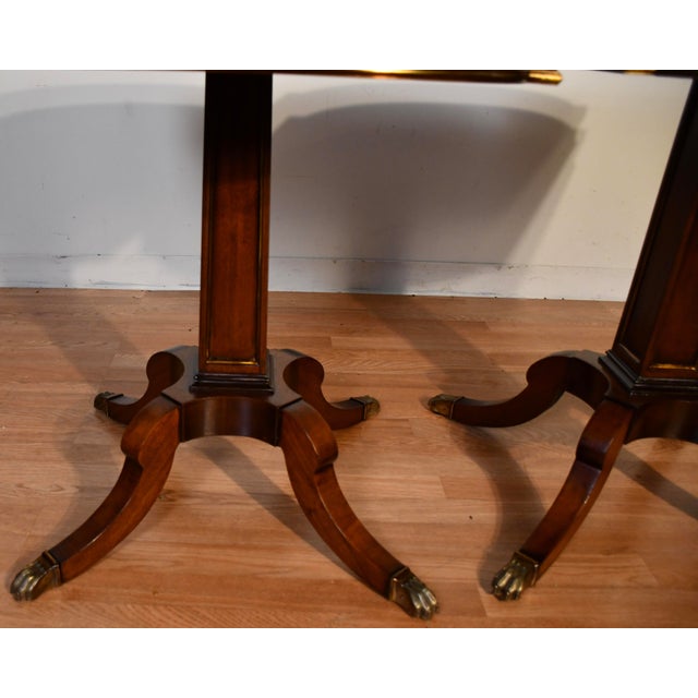 1910s Pair of Antique English Regency Mahogany Banded Walnut Side Tables End Tables For Sale - Image 4 of 18