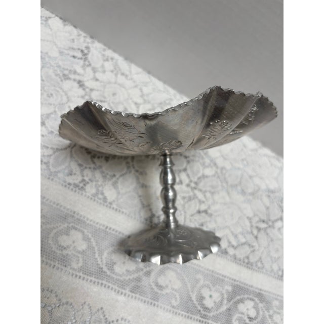 Silver Midcentury Floral Rose Etched Metal Pedestal Tray For Sale - Image 8 of 10