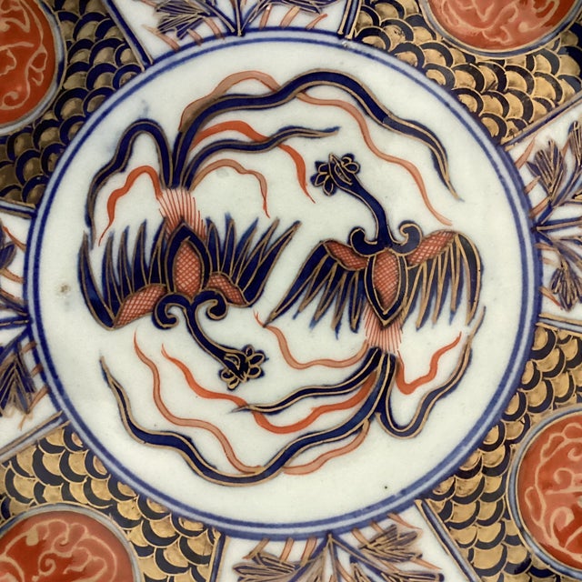 Ink Blue Antique Edo Japanese Imari Pair of Scalloped Porcelain Hand Painted Dishes With Makers Marks For Sale - Image 8 of 12