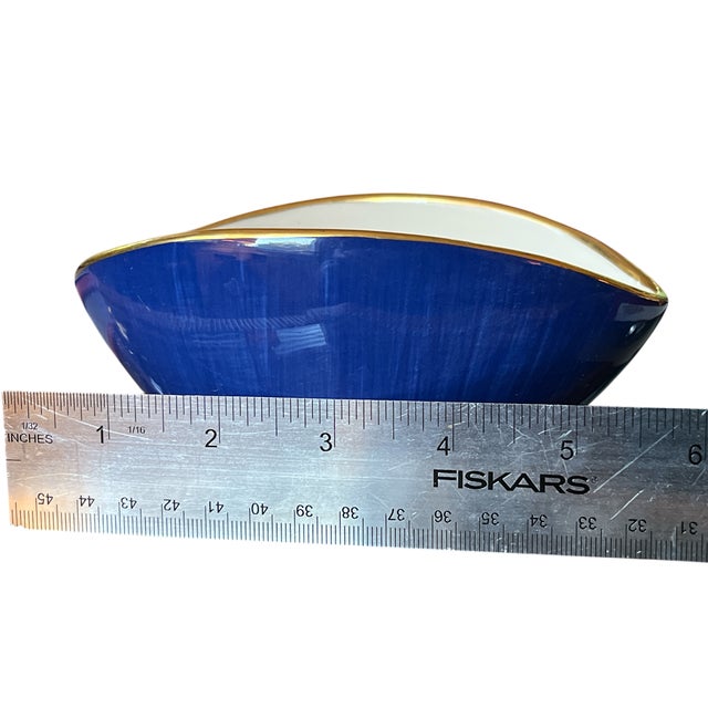 Pair of Hand-Painted L’Objet “Circe” Bowls | Blue, White & Gold | Portugal, 2005 For Sale In Jacksonville, FL - Image 6 of 9