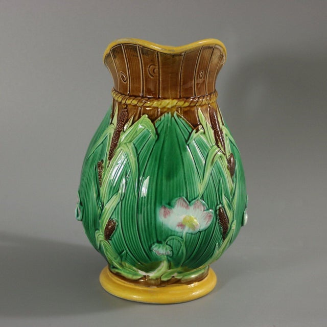 Victorian George Jones Majolica Lily on Barrel Jug For Sale - Image 3 of 12