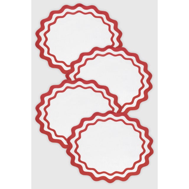 Placemat in 100% highest quality linen. Made in Spain by craftspeople since 1880.