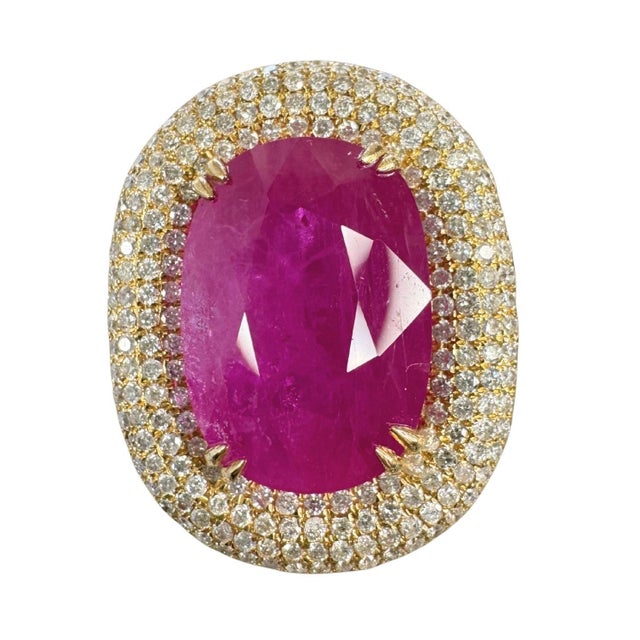 23.61 CTW Mid-Century Burmese Ruby & Diamond 18k Yellow Gold Ring, Size 4 For Sale In Washington DC - Image 6 of 13
