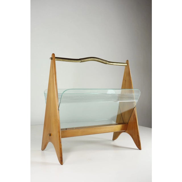 Mid-Century Modern Italian Design Wood Glass Magazine Rack, 1950s For Sale - Image 14 of 14
