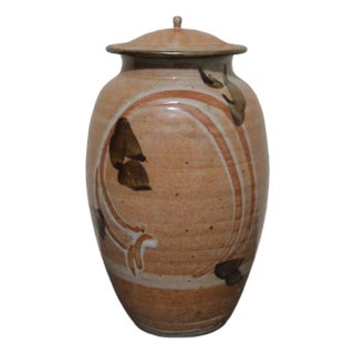Vintage 1983 American Studio Pottery Contemporary Style Ash Glazed Stoneware Foliate Motif Lidded Jar Signed Easterly For Sale