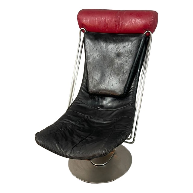 Mid-Century Modern Danish Interdane Lounge Chair in Black and Red Leather by Oluf Lund for Trio-Line, Denmark, 1990s For Sale
