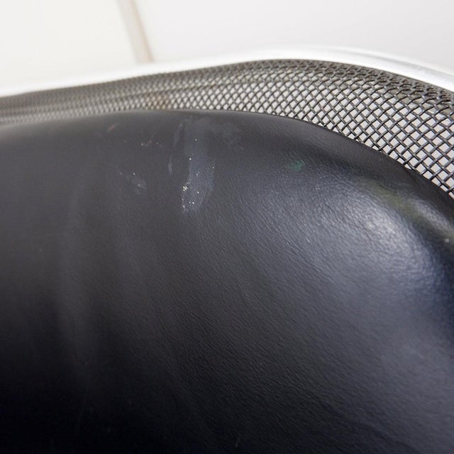 Iuta Swivel Armchairs by Antonio Citterio for B&B Italia, Set of 4 For Sale - Image 13 of 16