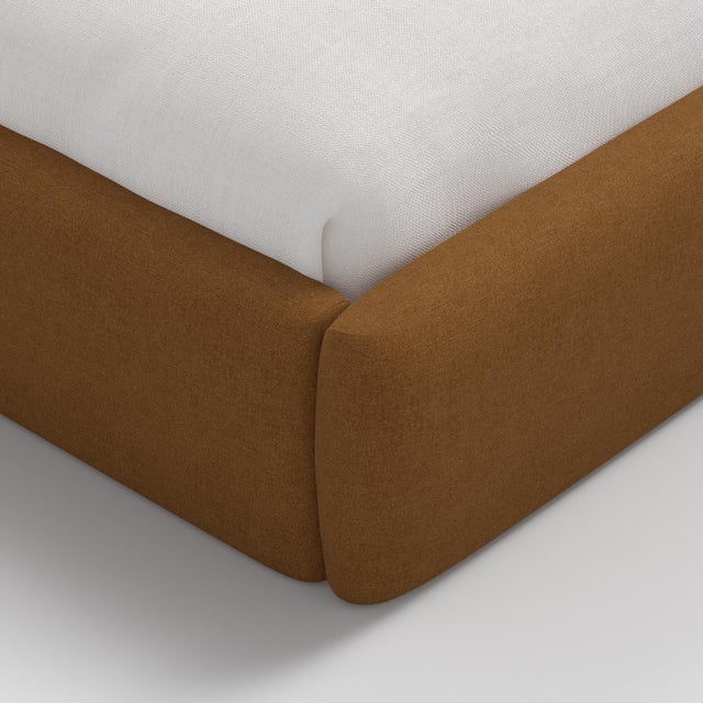 Camille Amber Linen Blend Platform Bed, California King For Sale In Chicago - Image 6 of 7