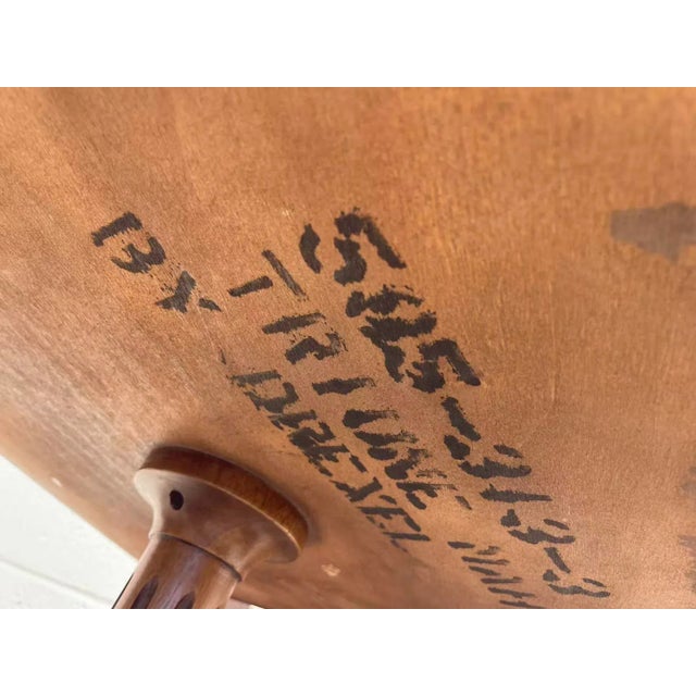 2010s Pair of Pedestal Side Tables, Attributed to Triune Furniture For Sale - Image 5 of 5