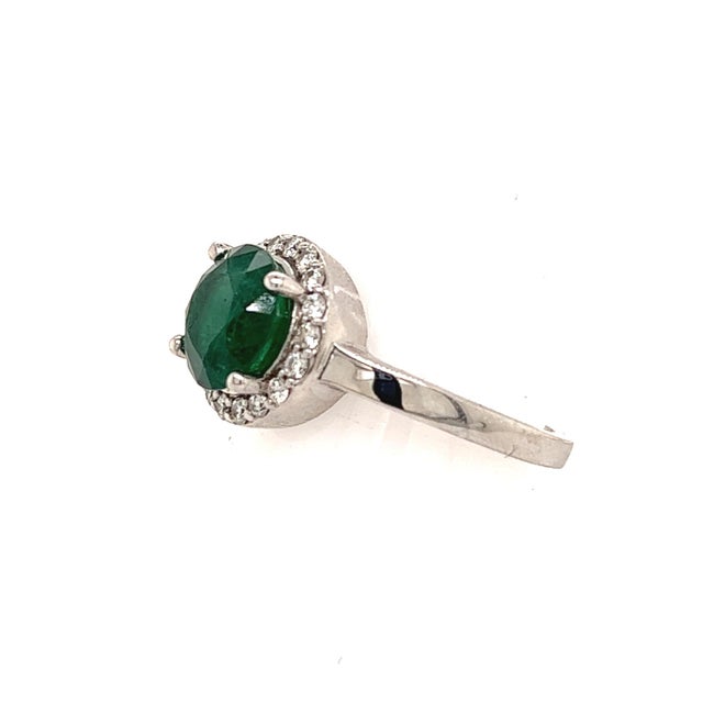 Metal Natural Emerald Diamond Ring 14k Gold 2.83 TCW Certified For Sale - Image 7 of 12