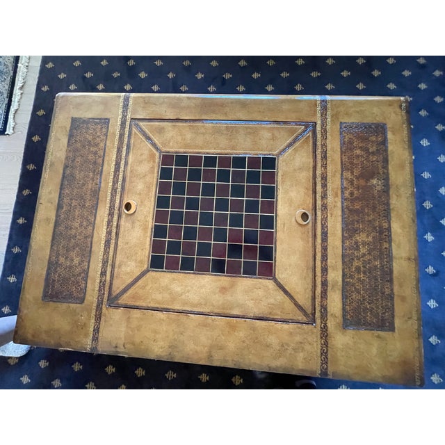 1990s Maitland-Smith Leather Stacked Books Game Table / Trunk Coffee Table With Backgammon & Checkers Board For Sale - Image 9 of 18