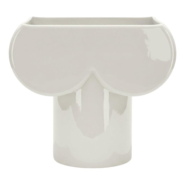 Cnosso Chalk White Ceramic Vase by Kazuhide Takahama for Cassina For Sale