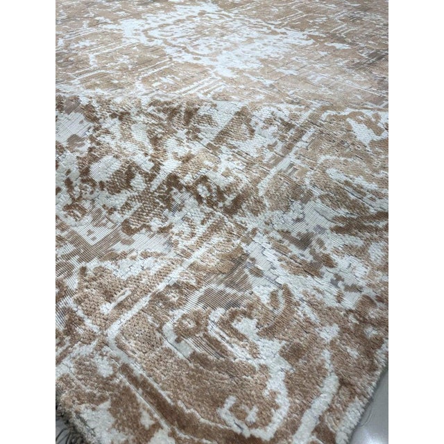 2020s 7x9 Ivory Hand-Knotted Wool Distressed Floral Modernist Design Modern Carpet Rug For Sale - Image 5 of 6