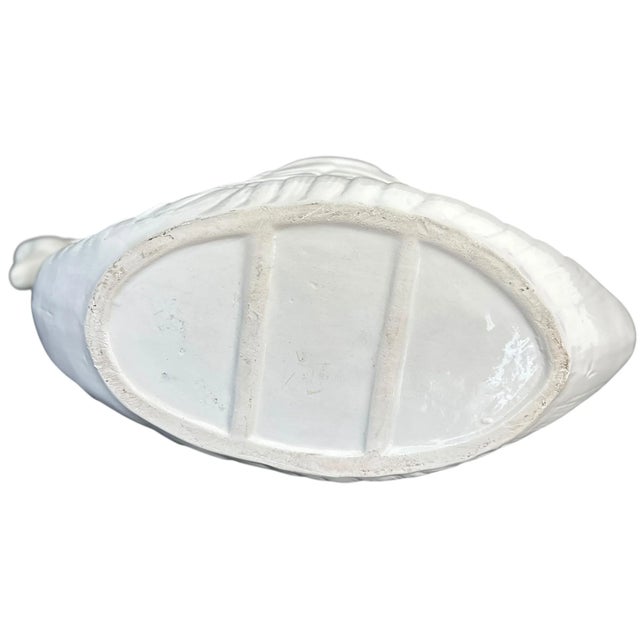 Vintage Elegant White Swan Planter Vase | Vintage Pottery Centerpiece | Mid-Century Home Decor For Sale - Image 12 of 12