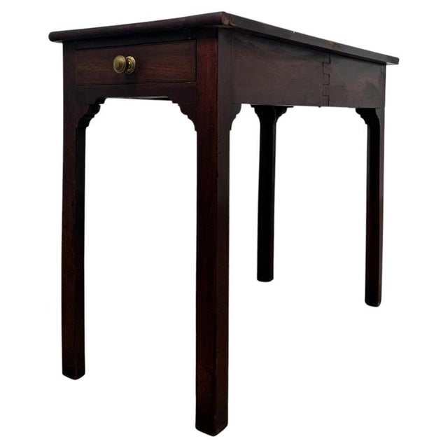 Antique English Mahogany Side Table, 1780 For Sale - Image 9 of 12
