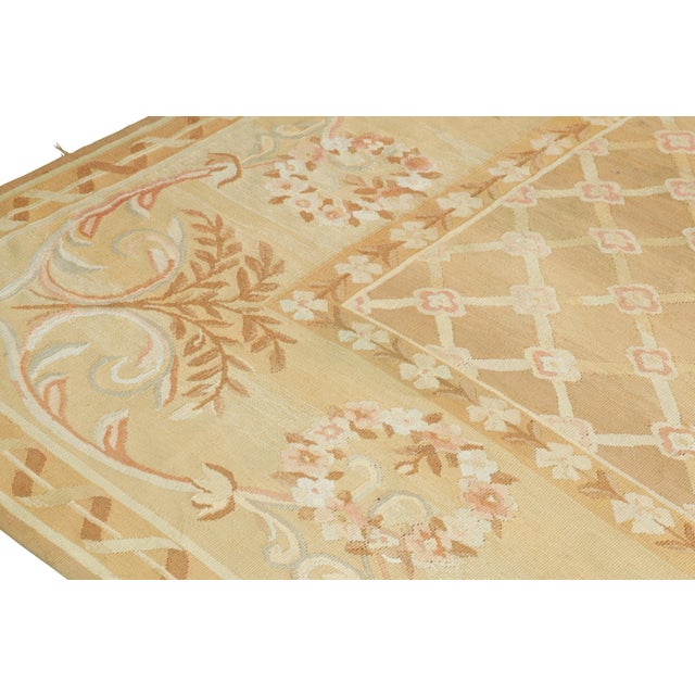 Textile Oversized Antique Aubusson Rug, Floral Medallion Over Cream Tones - Rug & Kilim For Sale - Image 7 of 8