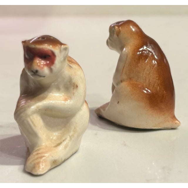 Japanese Mid 20th Century Japanese Trompe-L’Oeil Japanese Porcelain Monkey Salt and Pepper Shakers - a Pair For Sale - Image 3 of 12