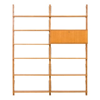 Mid-Century Scandinavian Oak Wall Unit in the style of Cadovius, Denmark, 1970s For Sale