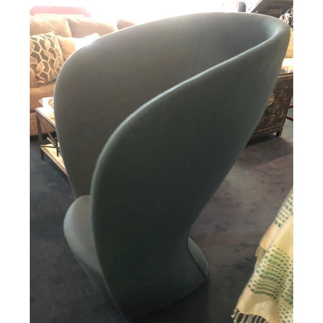 Mid-Century Modern Hightower Shelter Privacy Lounge Chair For Sale - Image 3 of 5