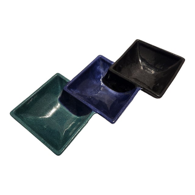 1990s Mid-Century Modern Triple Sectional Stoneware Appetizer Tray – Teal, Purple, Black Reactive Glaze - Set of 3 For Sale