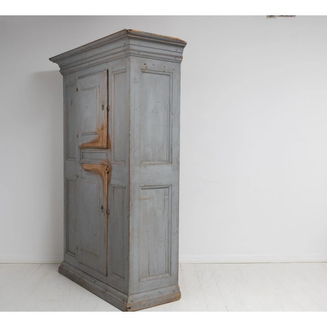 Baroque Swedish Pine Painted Redwood Cabinet, 1700s For Sale - Image 6 of 16
