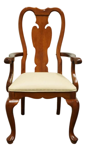 Universal Furniture Cherry Traditional Queen Anne Style Dining Arm Chair