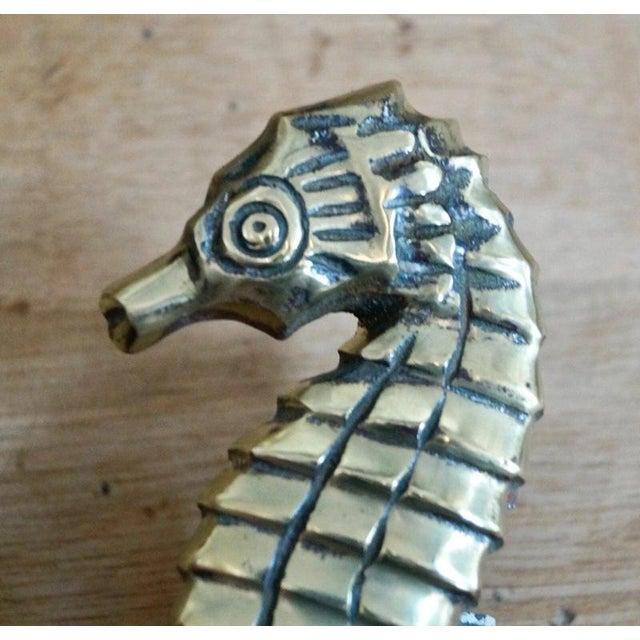 Antique Edwardian British Brass Seahorse Door Knocker, 1900s For Sale - Image 3 of 5
