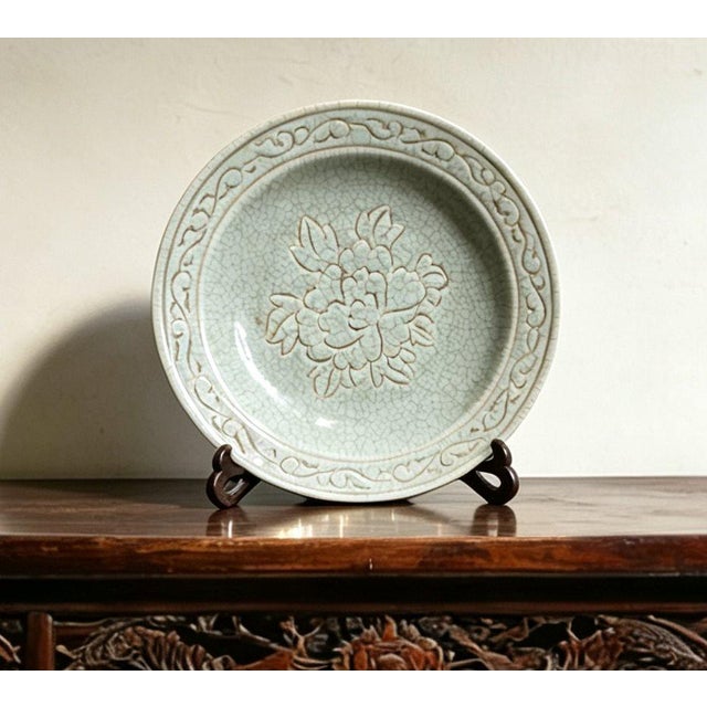 Art Deco Chinese Ceramic Plate,Guan Ware Crackle Glaze Porcelain Plate Hand Carved Flowers Pattern For Sale - Image 3 of 10