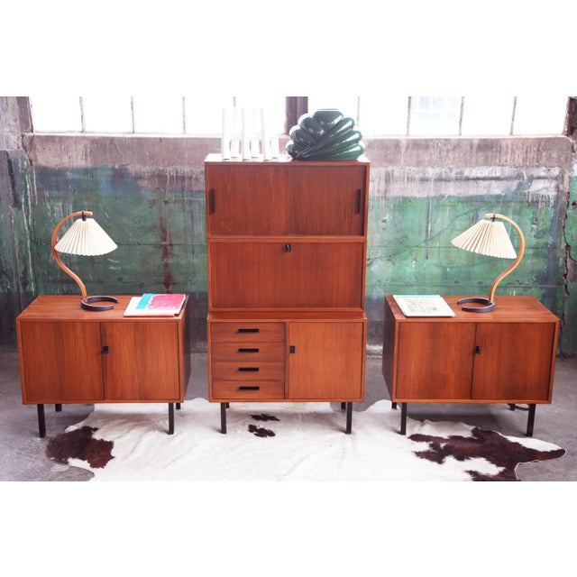 Poul Cadovius 1960s Modular Mid-Century Freestanding Walnut Wall Unit with Drop Down Desk Bookshelves- 5 Pieces For Sale - Image 4 of 10
