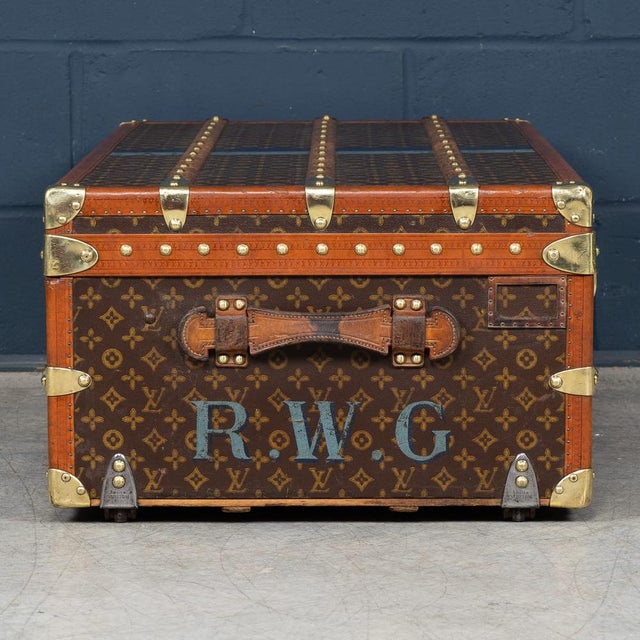 20th Century Cabin Trunk in Monogram Canvas from Louis Vuitton, France, 1930 For Sale - Image 6 of 18