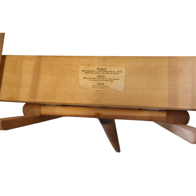 Round Oak Model 62 Dining Table by Henning Kjærnulf for Sorø Stolefabrik, Denmark, 1960s For Sale - Image 8 of 18