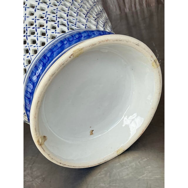 Vintage Regency Blue and White Trellis Cache Pot For Sale In West Palm - Image 6 of 10