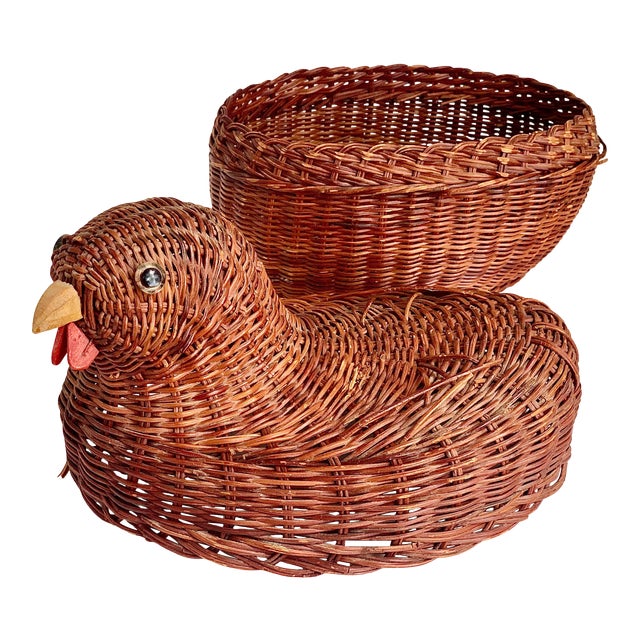 Vintage Woven Rattan Chicken Basket With Lid For Sale