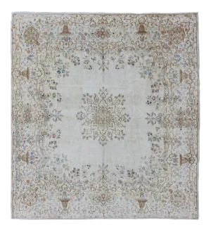 Antique Persian Kerman Rug Featuring Central Medallion and Delicate Botanical Motifs 6′10″ × 7′1″