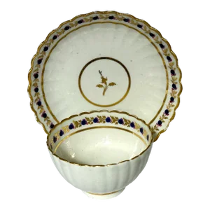 18th Century Flaming Pearl English Fluted Cobalt and Gold Porcelain Tea Bowl and Saucer Set