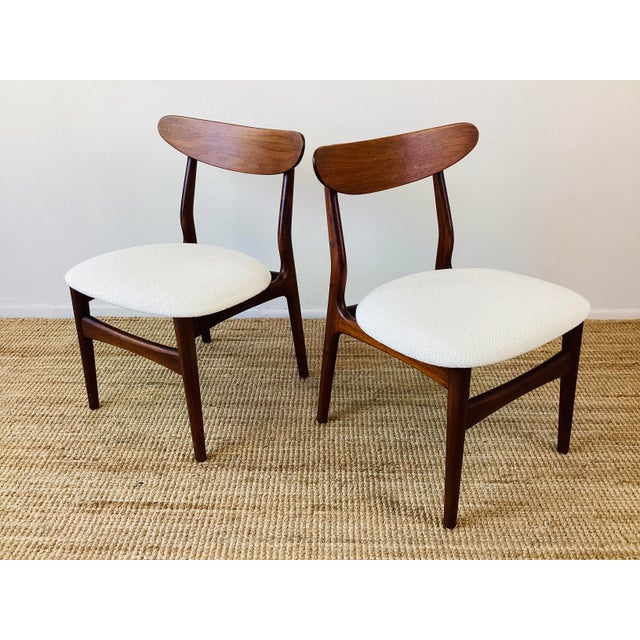 Vintage 1960s Danish Modern Dining Table & Chairs Set Mid Century Modern Style For Sale - Image 14 of 18