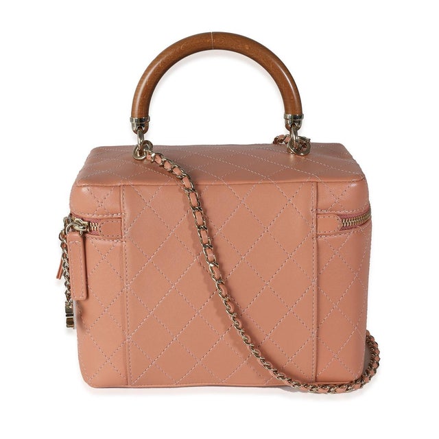 Chanel Pink Quilted Lambskin Knock On Wood Vanity Case For Sale - Image 4 of 9