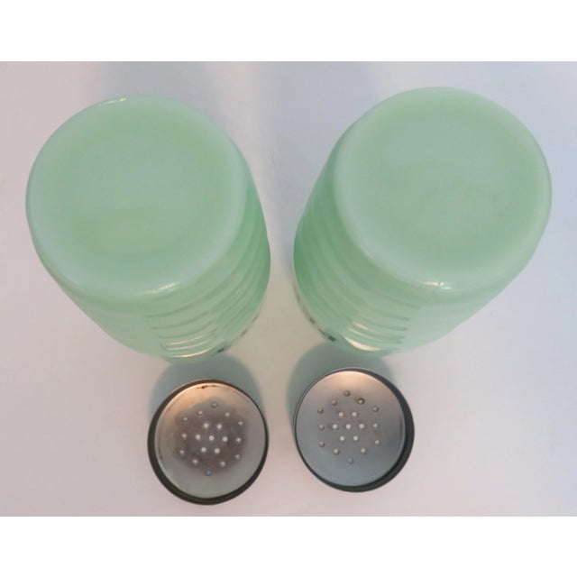 1950s Jadeite Jeannette Ribbed Beehive Salt & Pepper Shakers Vintage / 2 For Sale - Image 5 of 9