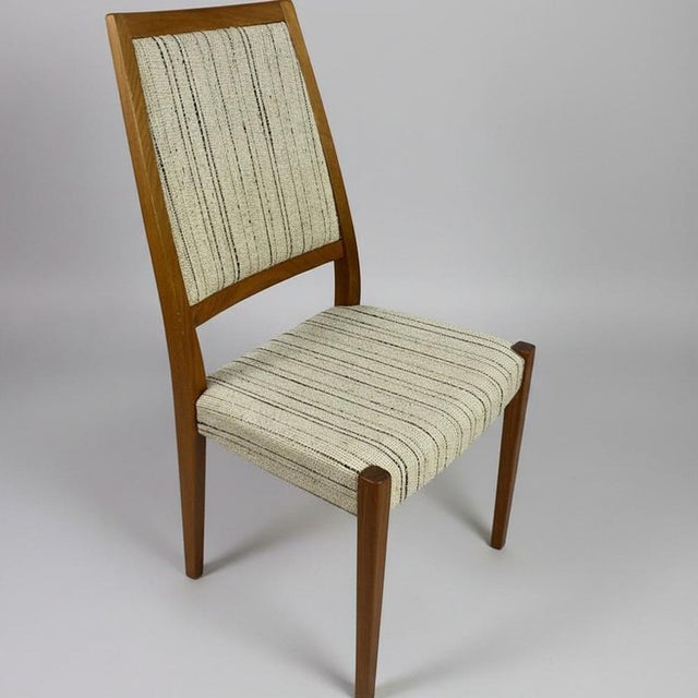 Vintage Nordic Chairs in Fabric, 1960s, Set of 4 For Sale - Image 6 of 9