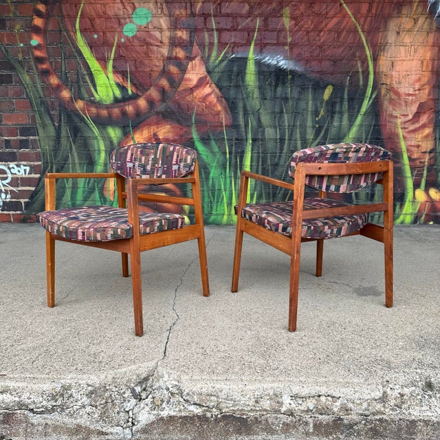 George Nelson Pair of George Nelson Walnut Arm Chairs For Sale - Image 4 of 12