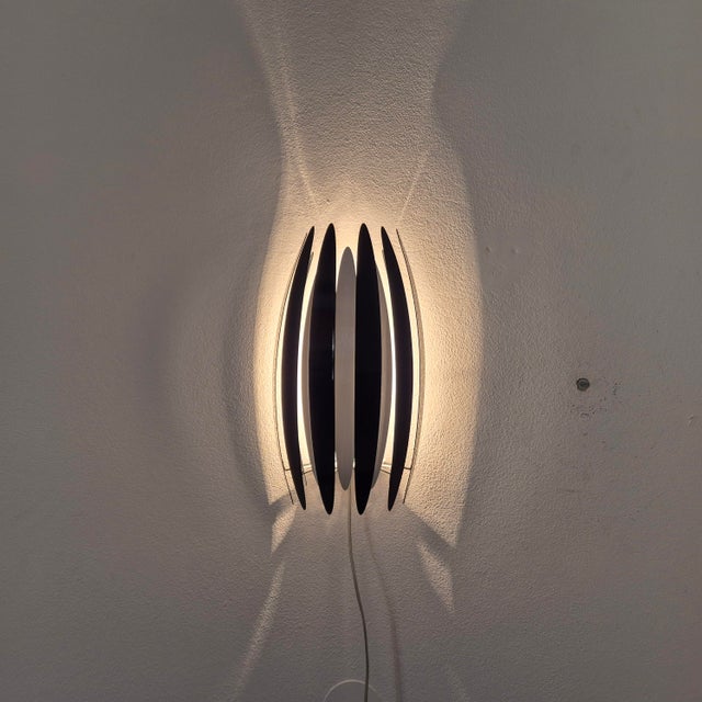 Jaws Wall Lamp from Frandsen, Denmark, 1980s For Sale - Image 6 of 8
