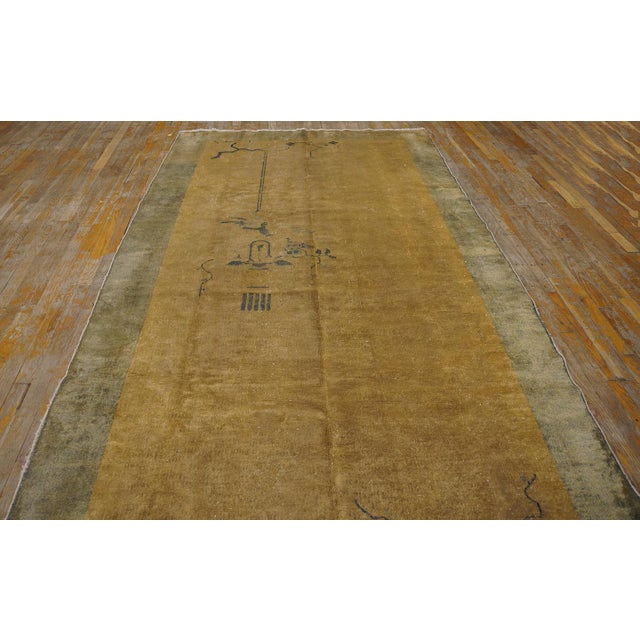 1920s Chinese Art Deco Gallery Carpet ( 5'2" x 10'2" - 157 x 309 ) Chinese - Art Deco As the name implies, pieces woven...